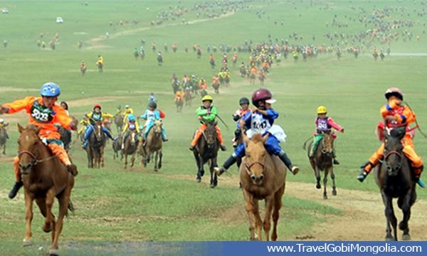 horse racing at Khui Doloon Khudag